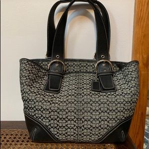 COACH handbag gently used and lightweight